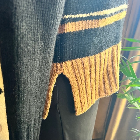 J Crew 100% Wool Striped Black, Tan, Cream Crewneck Sweater Size Small - Picture 6 of 10